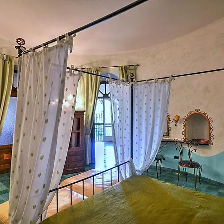 Sleeps 6 Pool Air Con Wifi Villa