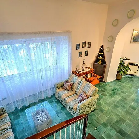 Villa Sleeps 6 Pool Air Con Wifi Maiori